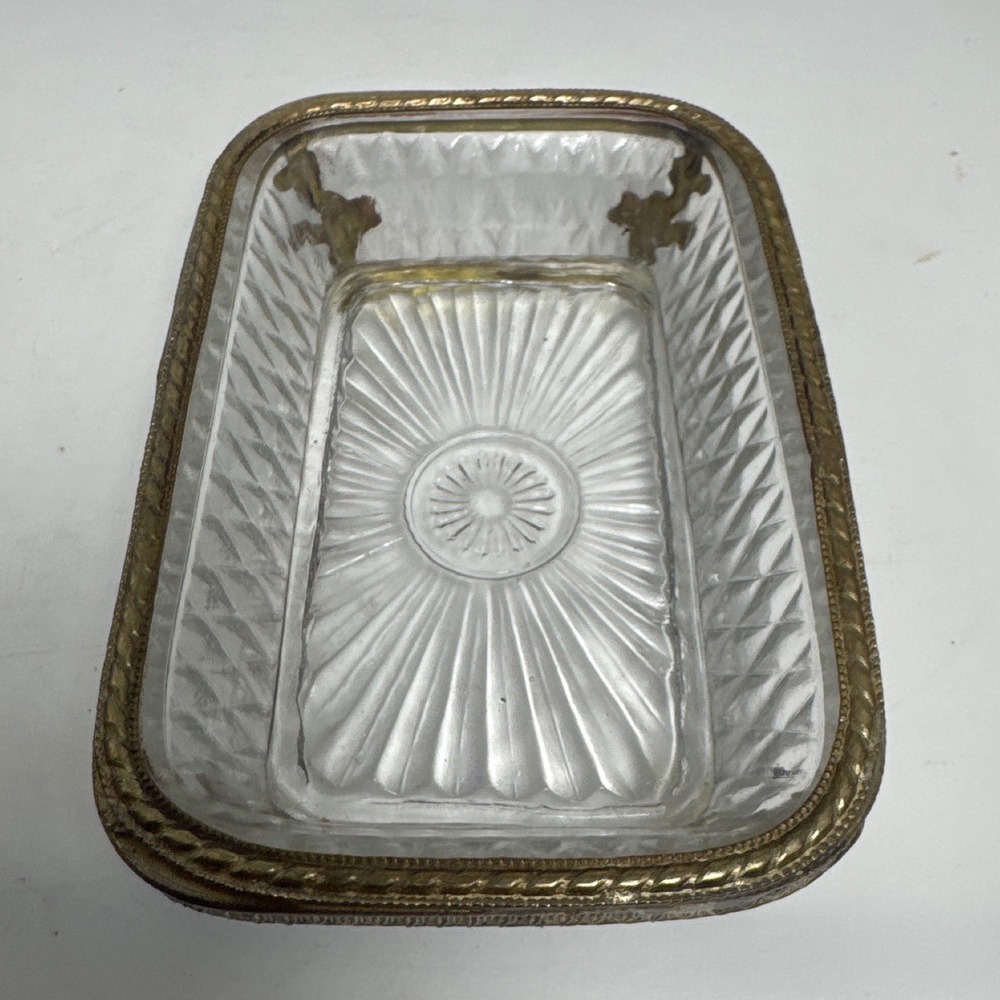 Vintage Crystal Glass Trinket Dish Brass Filigree Frame Gold Rectangular Good 5" - Picture 3 of 11